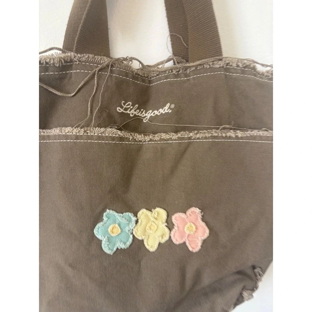 Life is Good Brown Tote Bag – Floral – Y2K Vibes - Picture 2 of 4